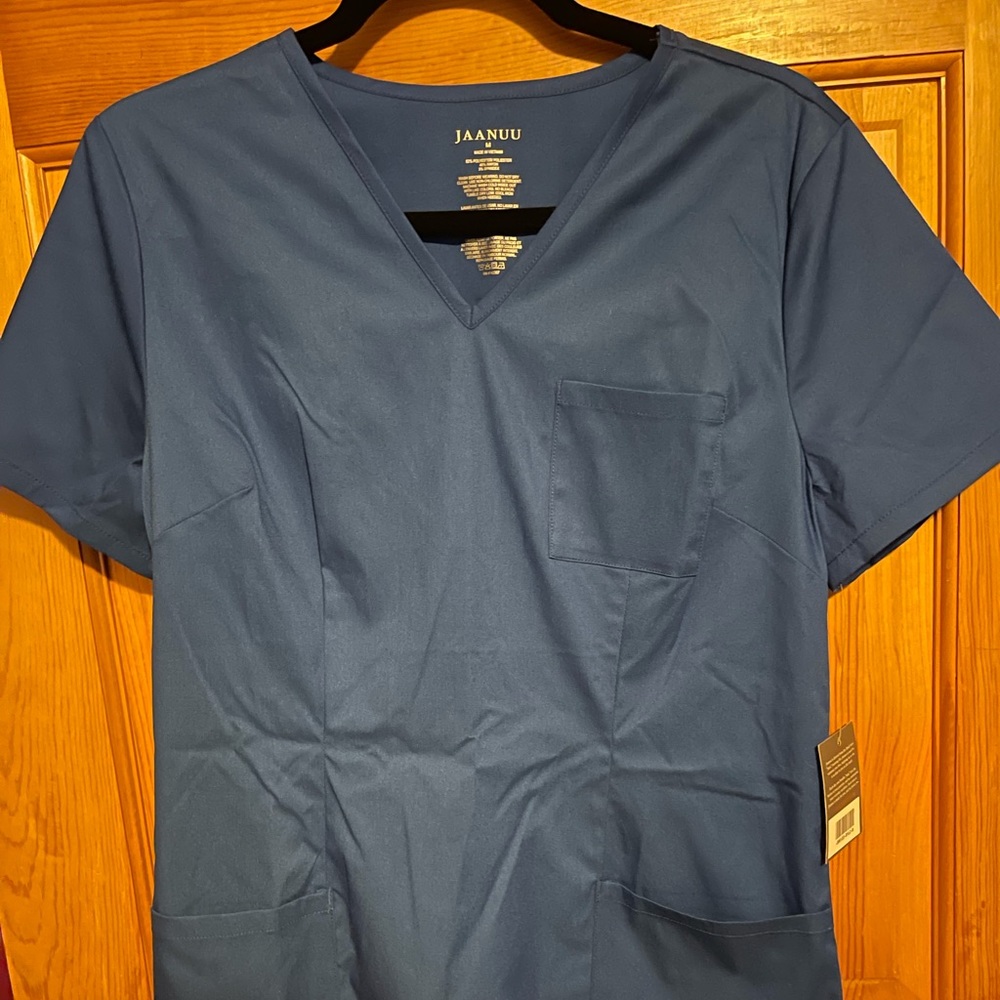 Jaanuu royal blue v neck scrub top NWT